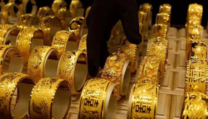 Gold Price Today, 2 March 2021: Gold prices falls by Rs 11,000; silver drops to Rs 66,600 