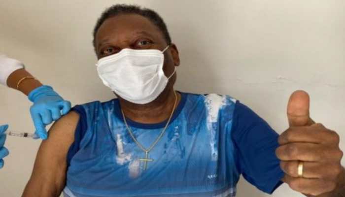Football legend Pele gets Covid-19 vaccine, urges people to maintain social distancing Football legend Pele gets Covid-19 vaccine, urges people to maintain social distancing