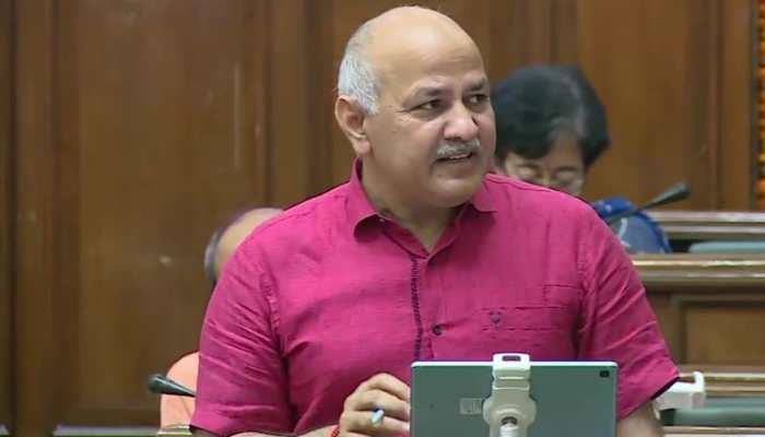 Delhi Deputy CM Manish Sisodia presents Rs 69000 cr 'Deshbhakti Budget', promises free COVID-19 vaccine for all