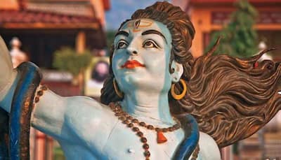 Maha Shivratri 2021: Top WhatsApp, Facebook and Text messages for Lord Shiva-Maa Parvati devotees!