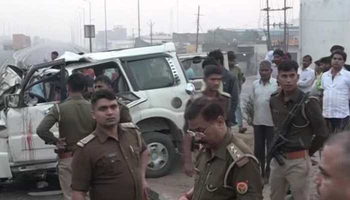 8 dead, 4 injured in car-truck collision in UP’s Agra