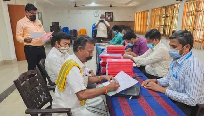 Losing is winning for this Independent candidate taking on both Tamil Nadu and Kerala CMs