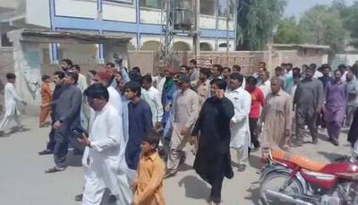 Hindu journalist shot dead in Pakistan, march held in protest at Sukkur city in Sindh