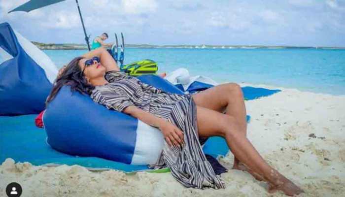 Priyanka Chopra shares throwback picture with husband Nick Jonas, misses beach and boat rides