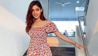 Model-actress Pranati Rai Prakash flashes stylish gym look, dons a halter neck top and tights- In Pics