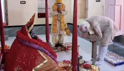 Prime Minister Narendra Modi offers prayers at the Jeshoreshwari Kali temple in Bangladesh