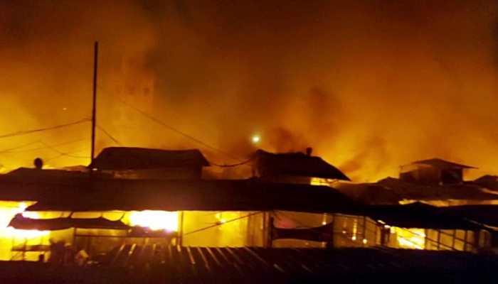 Fire destroys over 500 shops at Fashion Street in Pune, officials yet to determine cause