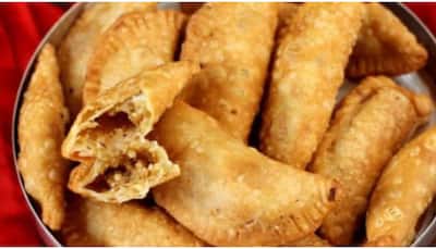 Binge on delicious, healthy gujiyas of different flavours this Holi