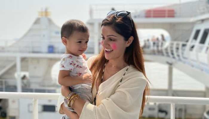 Bigg Boss 14 winner Rubina Dilaik, hubby Abhinav Shukla pose with a baby, fans shout 'we want RubiNav ka baby' - In Pics