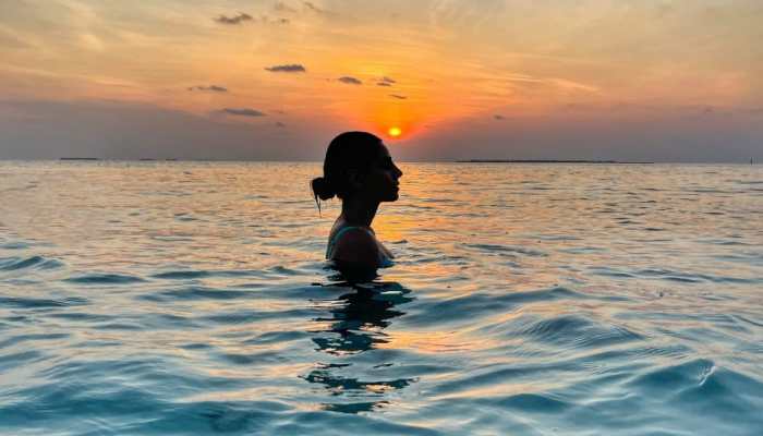 IPL 2021: MI pacer Jasprit Bumrah's wife Sanjana Ganesan shares pic from honeymoon, netizens react