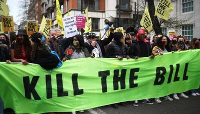 London: Over 100 arrested, 10 officers injured as thousands turn up for “Kill the Bill” protests