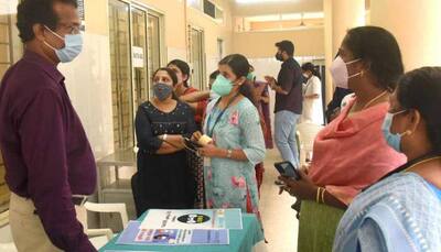 'Vaccine lagwao sona le jao': Freebies for people in Gujarat's Rajkot for getting COVID shot