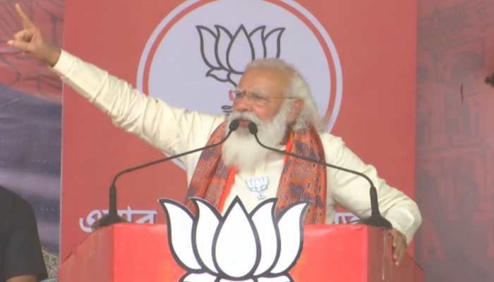 Mamata Didi&#039;s bitterness increasing, you have eliminated TMC in four phases of polls: PM Narendra Modi tells people in West Bengal&#039;s Bardhaman