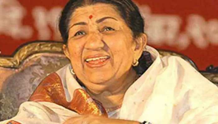 Lata Mangeshkar launches Marathi album on Gudi Padwa