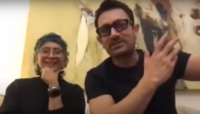 Aamir Khan pokes fun at his 'Laal Singh Chaddha' co-star Kareena Kapoor in  new video- WATCH | People News | Zee News