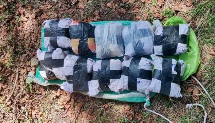 J&amp;K: Narco-terror module busted in Tangdhar, drugs worth Rs 50 crore seized