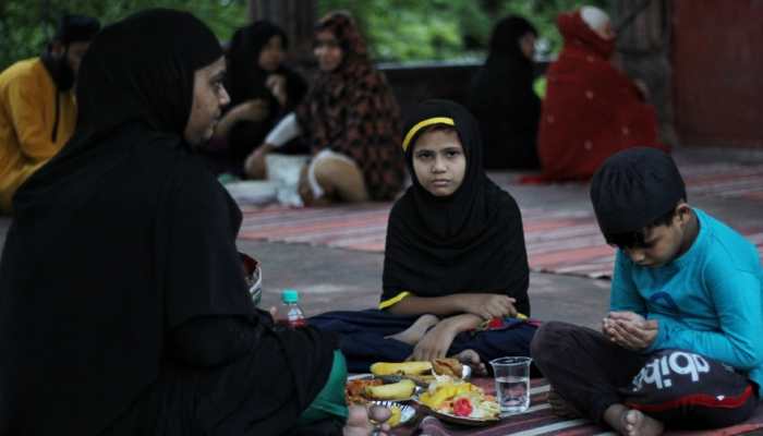 Bombay HC denies permission for mass prayers at Mumbai mosques during Ramadan amid COVID-19 surge