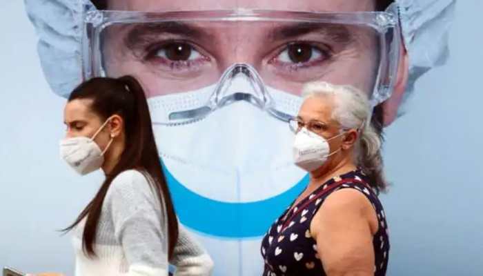 Outdoor mask-wearing no longer required in Israel after drop in COVID-19 infection rate