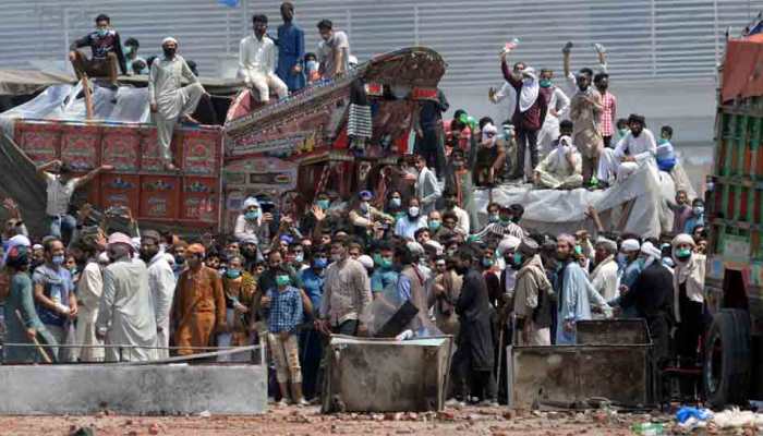 3 killed in police crackdown on banned radical Islamist party TLP in Pakistan