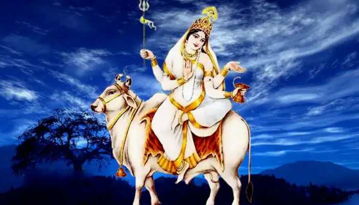 Chaitra Navratri 2021, Day 8 Durga Ashtami: Maa Mahagauri puja, Kanjak puja timings