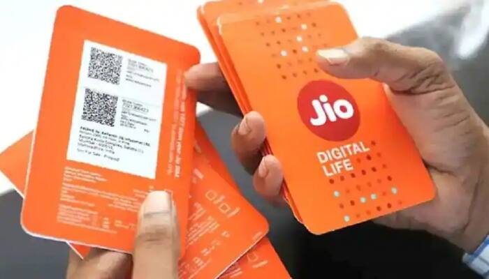 Jio inks partnership with Itel to bring affordable internet for Bharat
