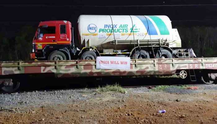 First &#039;Oxygen Express&#039; carrying 7 tankers reaches Maharashtra&#039;s Nagpur from Visakhapatnam