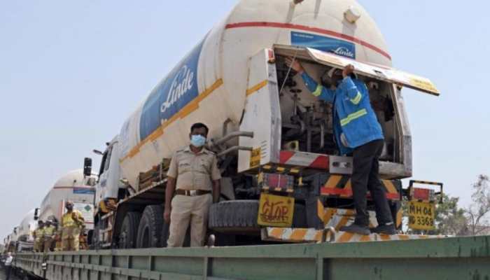 Third &#039;Oxygen Express&#039; from Gujarat scheduled to reach Maharashtra today