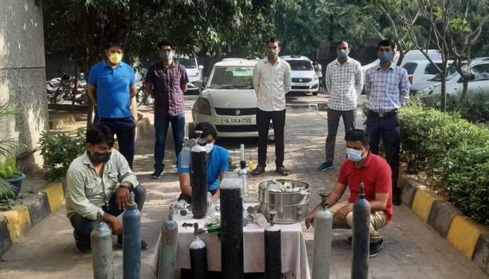 Delhi Police arrests three for hoarding, selling Oxygen cylinders