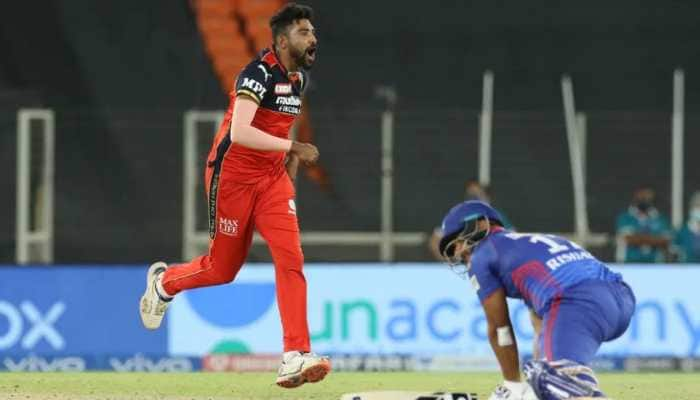 IPL 2021: Siraj&#039;s execution at death helps RCB beat DC in a thriller