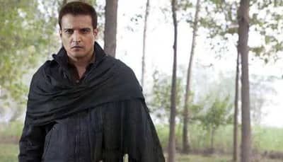 Case against actor Jimmy Sheirgill, director Eeshwar Nivas and 33 others for flouting COVID rules in Punjab