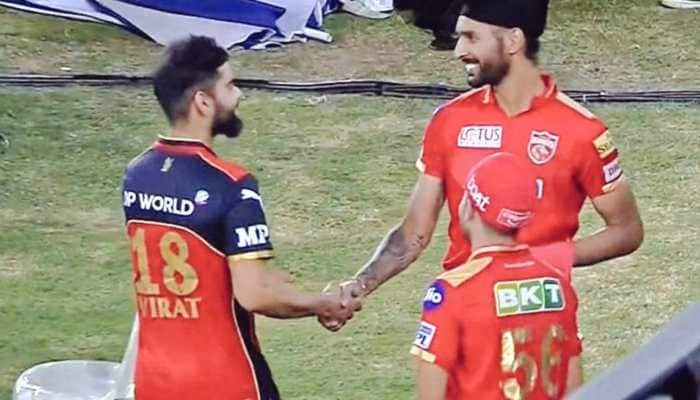 Ipl 2021 Pbks Vs Rcb Virat Kohli Congratulates Harpreet Brar With Pat On The Back Video Goes 