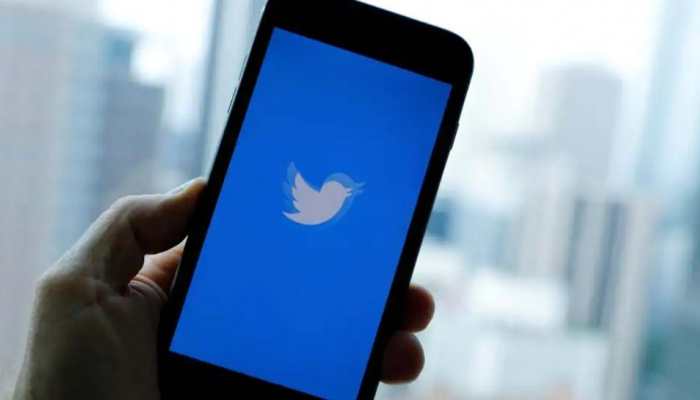 Twitter acquires news startup Scroll in push for subscriptions