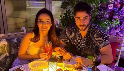 Jasmin Bhasin misses going out on dinner dates with boyfriend Aly Goni,the latter is left teary eyed!