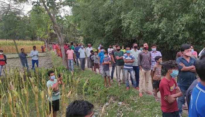 Woman Trinamool Congress activist forces female BJP supporter to do sit-ups holding ear in West Bengal&#039;s Burdwan