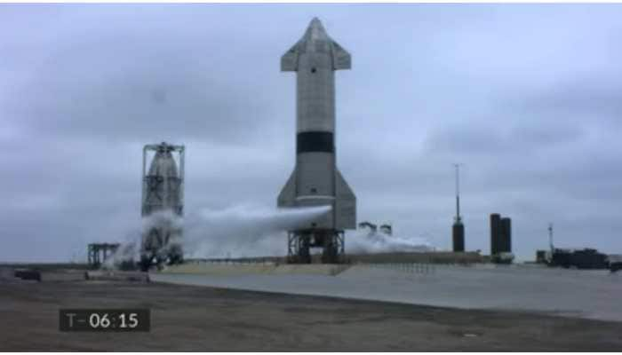 SpaceX succeeds in vertical landing of Starship SN15 safely to ground