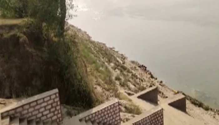 After Bihar, hundreds of floating corpses spotted in Ganga in UP’s Ghazipur