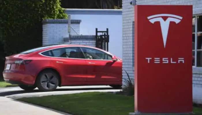 Tesla to roll out improved self-driving technology in coming weeks: Elon Musk