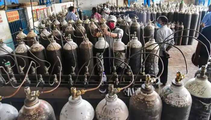 Delhi court remands Navneet Kalra to 3-day police custody in oxygen concentrators black marketing case