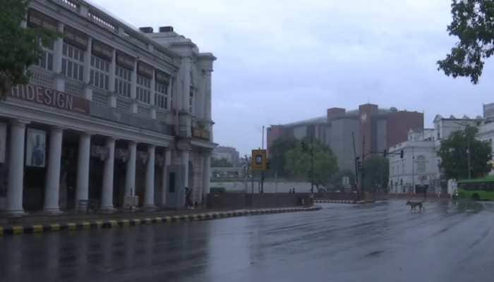 Cyclone Tauktae impact: Delhi receives light spells of rain, heavy showers expected today