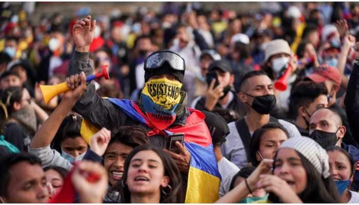 Colombia protests enter fourth week, demonstrators pledge to continue 