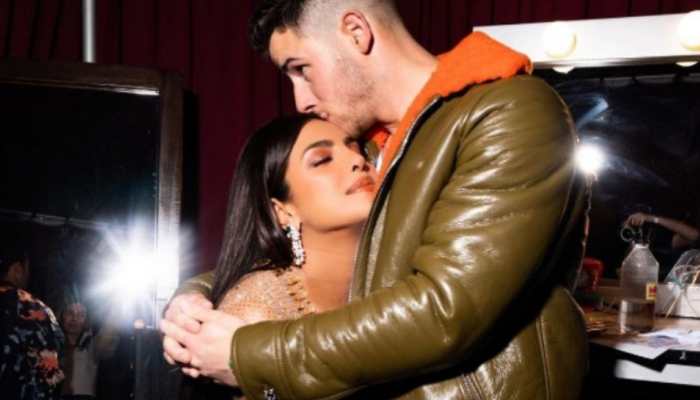 Nick Jonas showers love on &#039;incredible wife&#039; Priyanka Chopra for being by his side during his rib injury