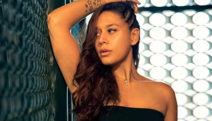 Tiger Shroff&#039;s sister Krishna Shroff sets mercury soaring in mint green bikini! - See pics