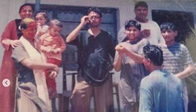 Babil Khan reminisces his best Holi celebrations with parents Irrfan Khan and Sutapa Sikdar, shares throwback pictures!