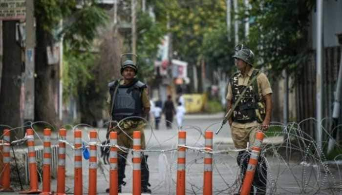 J&amp;K issues fresh COVID curbs, education institutions to remain shut till June 15