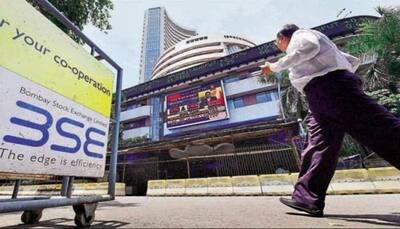 Sensex rallies over 500 points ahead of GDP data; Nifty ends above 15,550