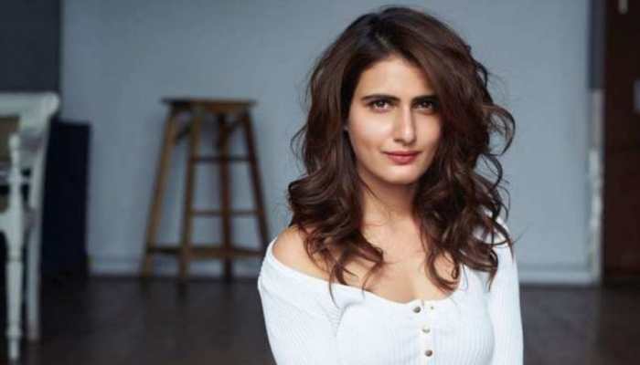 Fatima Sana Shaikh reveals she's 'unemployed' due to COVID in quick chat with paps - Watch