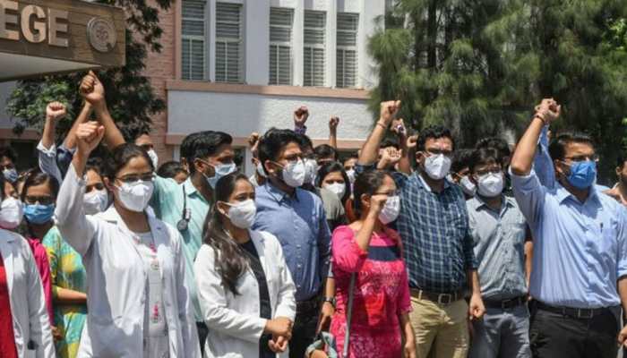 3000 junior doctors in Madhya Pradesh resign after HC terms strike illegal