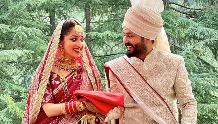 Yami Gautam marries Uri director Aditya Dhar, unseen inside pics from her intimate wedding go viral!