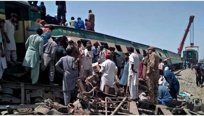 Pakistan train collision: Army called in to retrieve people from wreckage of crashed trains