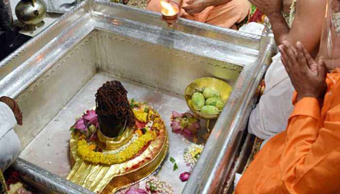 Kashi Vishwanath Temple in Varanasi reopens for devotees, negative COVID-19 RT-PCR report not mandatory now
